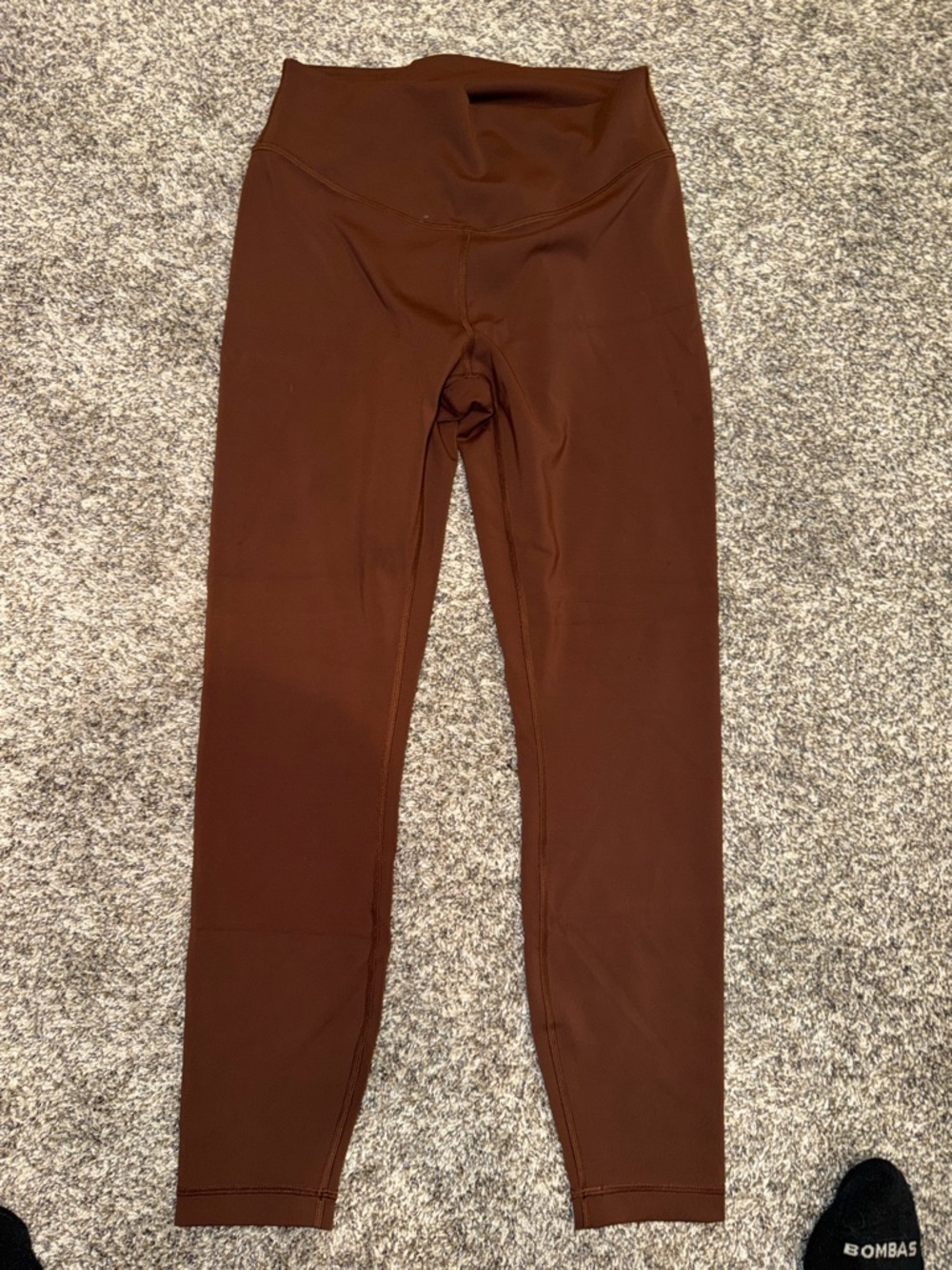 Lululemon 25" lava cake